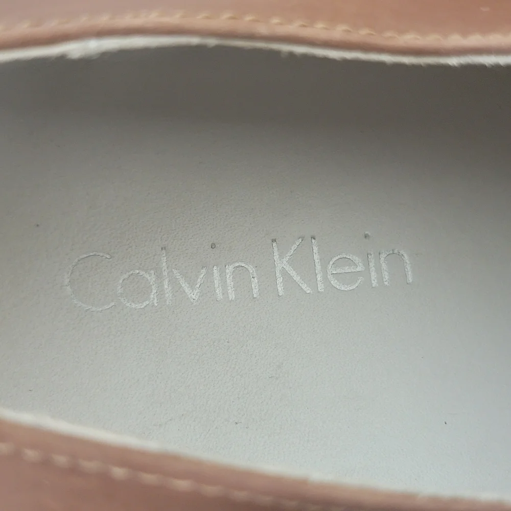 Calvin Klein NWOT  Men's Faustino Washed Leather Oxfords Men's Size 10.5 - Picture 11 of 13